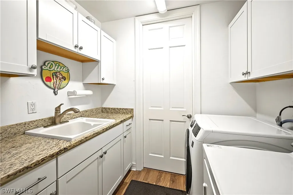 3321 Riviera Lakes Court Bonita Springs FL 34134