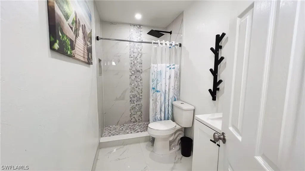 759 100th Avenue N Naples FL 34108