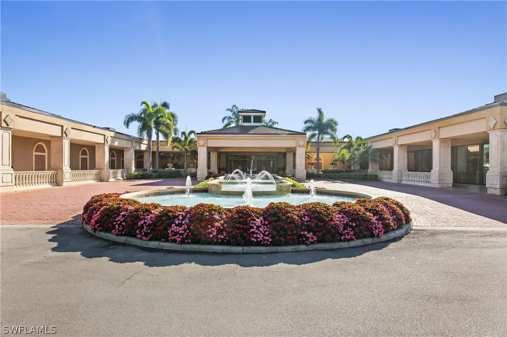 6260 Bellerive Avenue Naples FL 34119