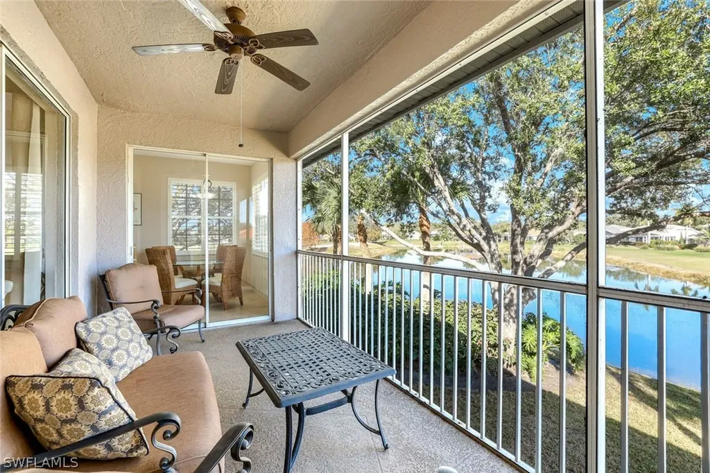 2033 Crestview Way Naples FL 34119