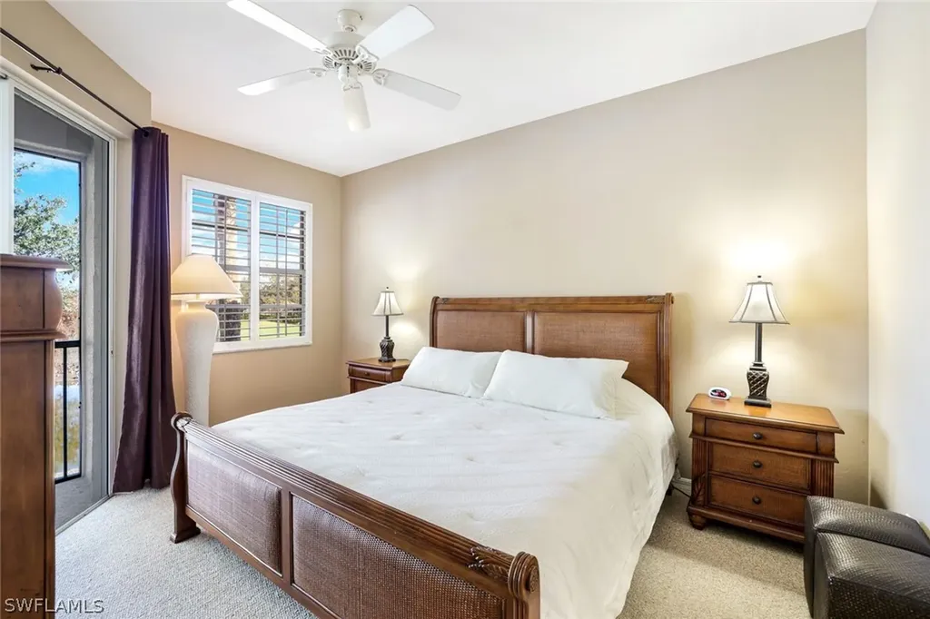 2033 Crestview Way Naples FL 34119
