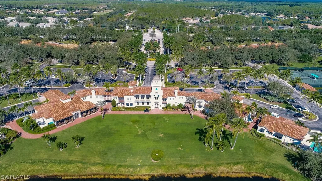 4681 Rio Poco Court Naples FL 34109