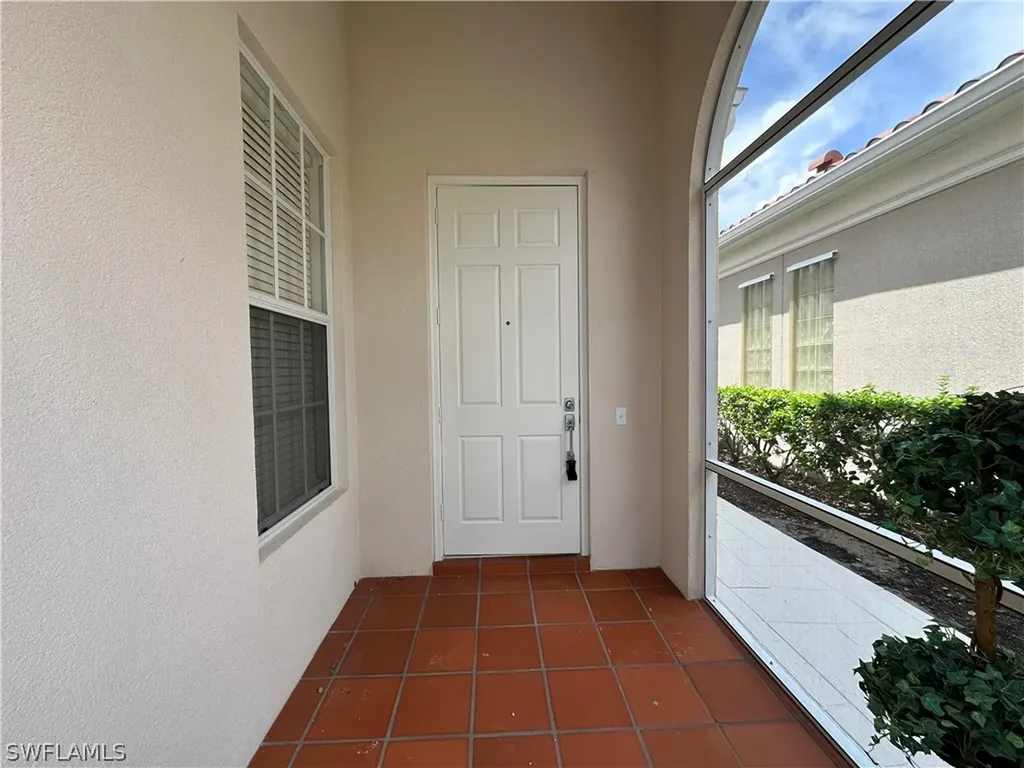 4681 Rio Poco Court Naples FL 34109