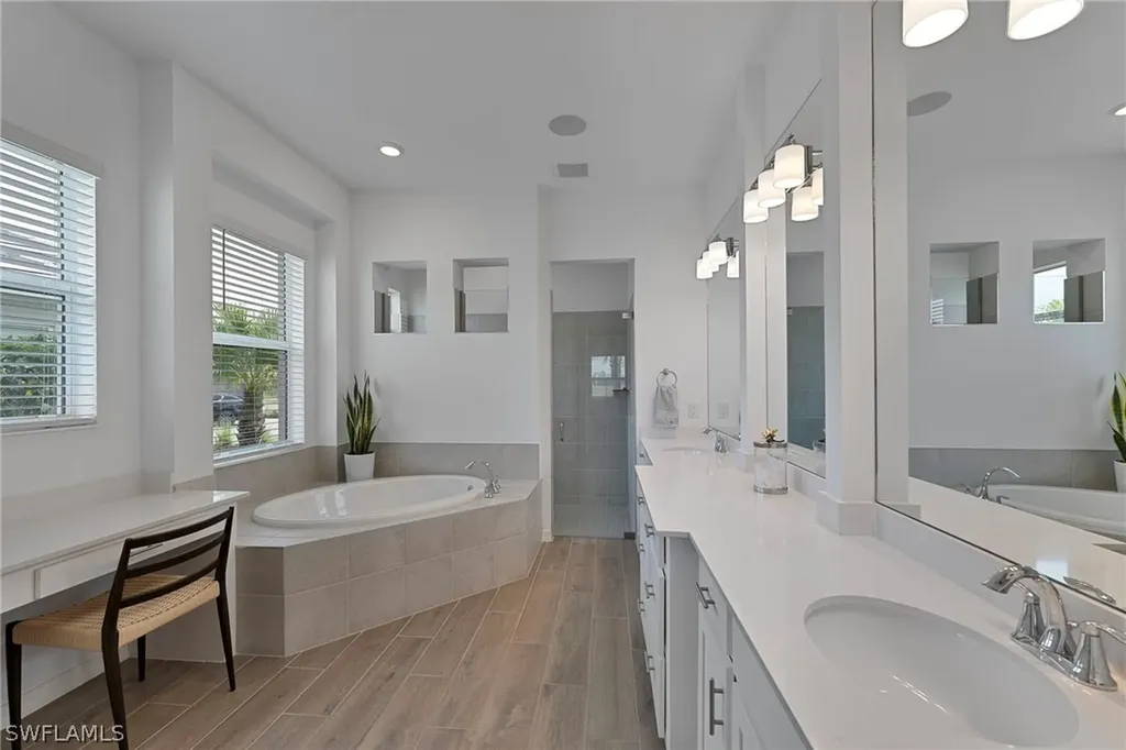 5519 Whistling Straights Court Ave Maria FL 34142