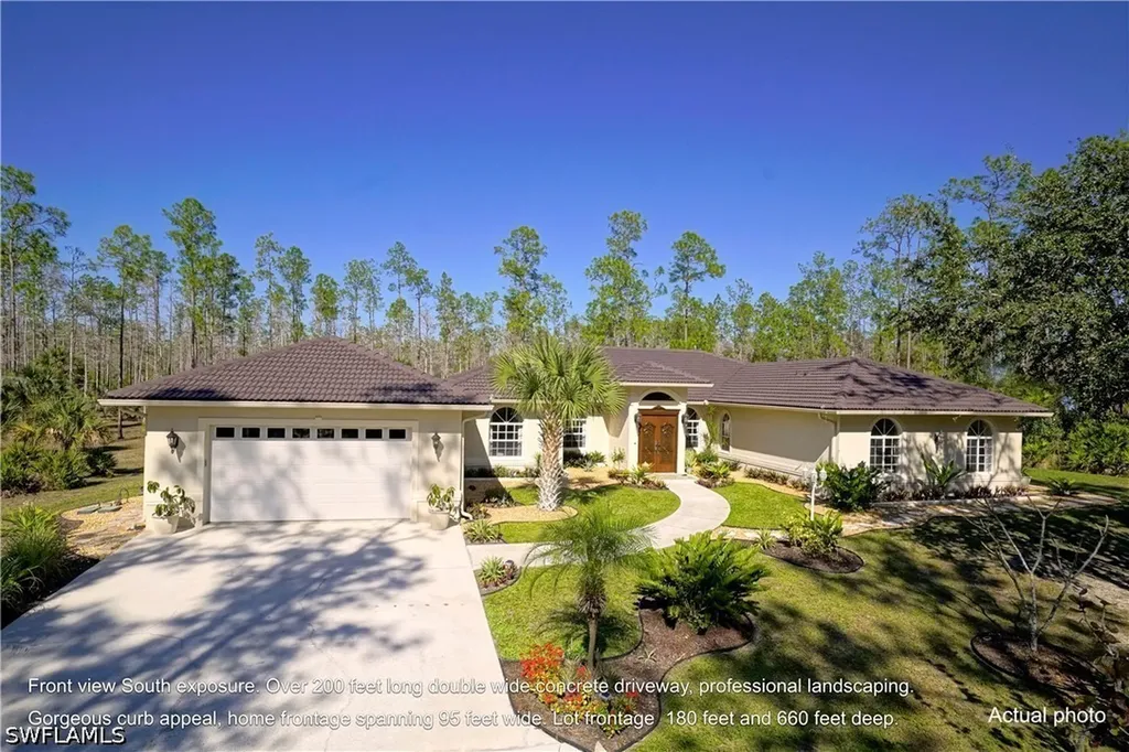4445 2nd Avenue NE Naples FL 34120