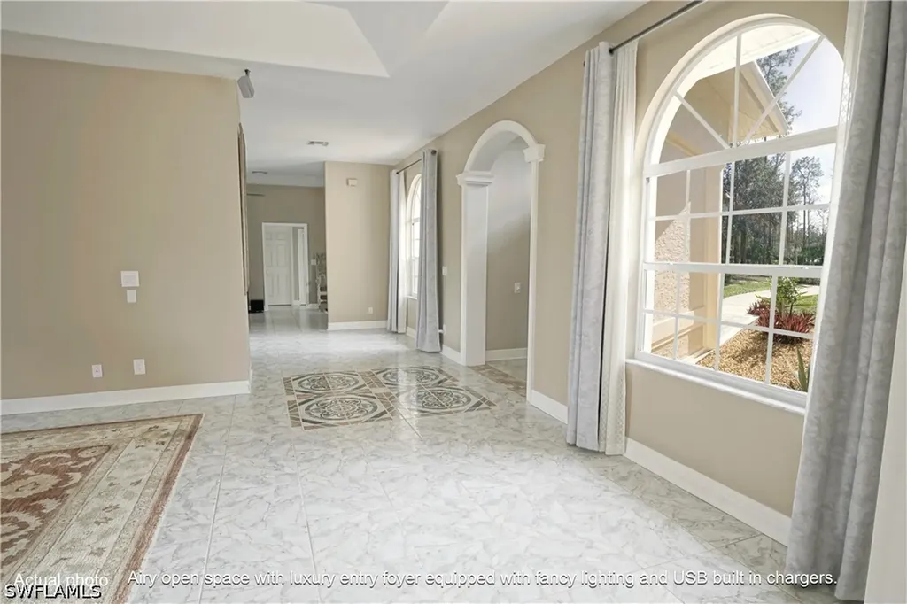 4445 2nd Avenue NE Naples FL 34120