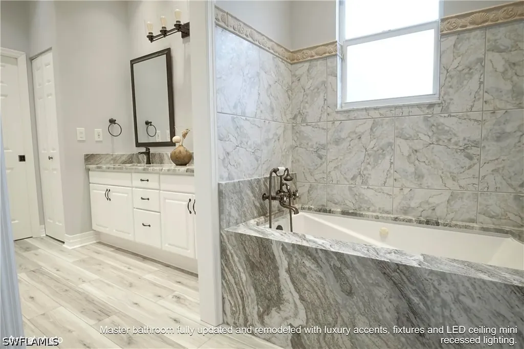 4445 2nd Avenue NE Naples FL 34120