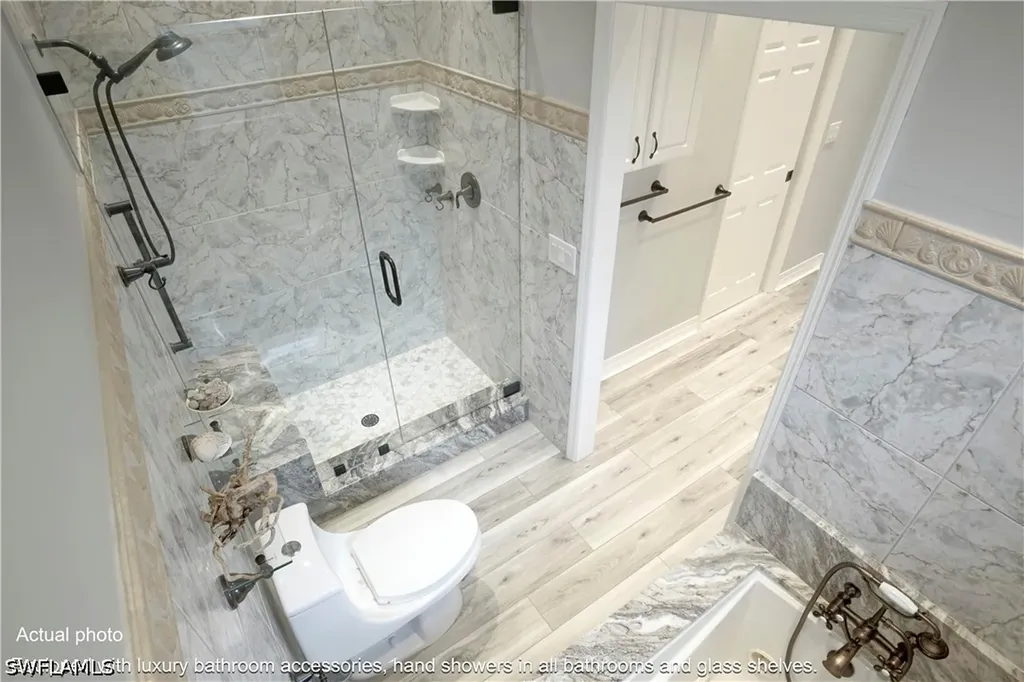 4445 2nd Avenue NE Naples FL 34120
