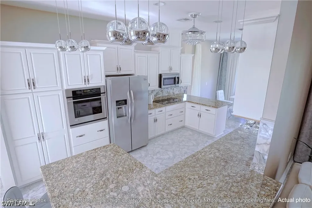 4445 2nd Avenue NE Naples FL 34120