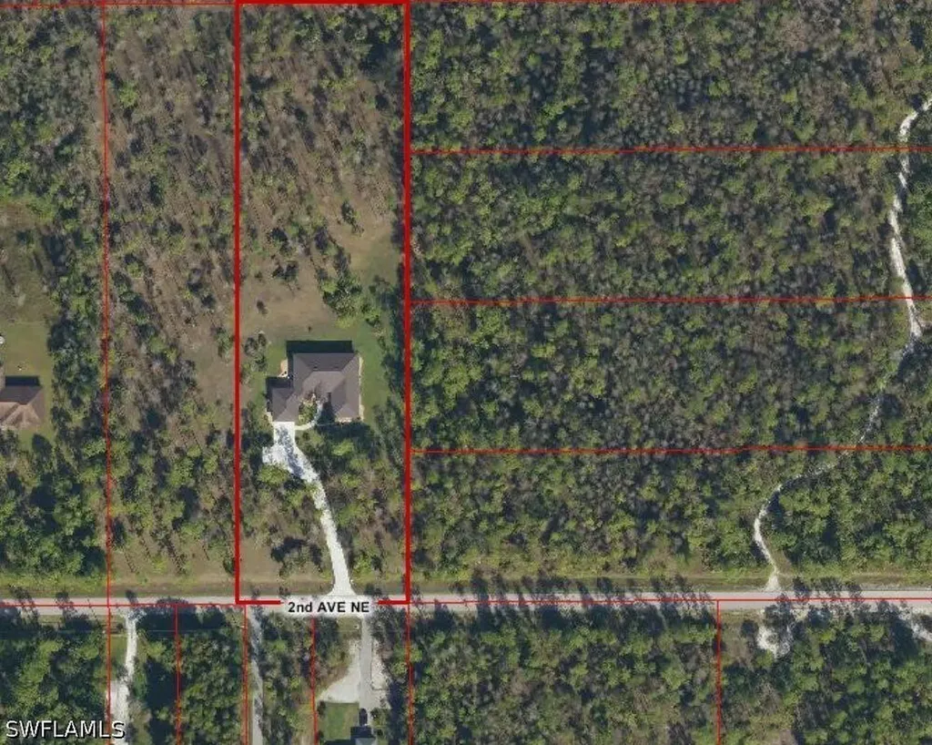 4445 2nd Avenue NE Naples FL 34120