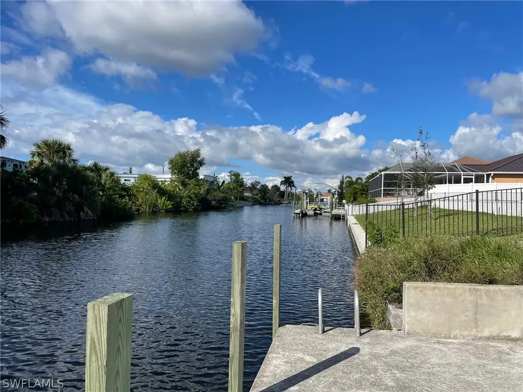 3814 SW 17th Avenue Cape Coral FL 33914