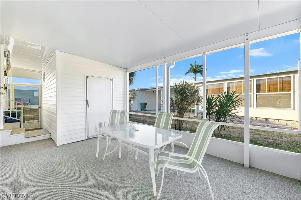 31 San Remo Circle Naples FL 34112