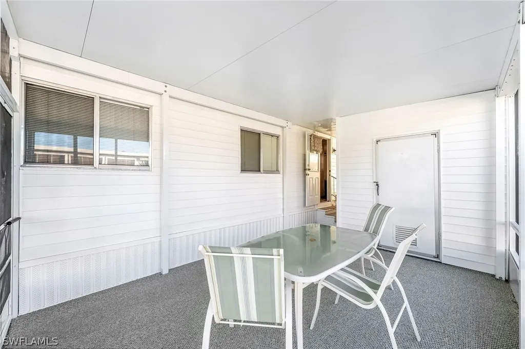 31 San Remo Circle Naples FL 34112