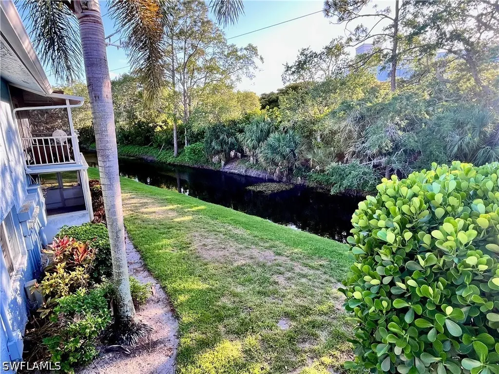 256 Palm Drive Naples FL 34112