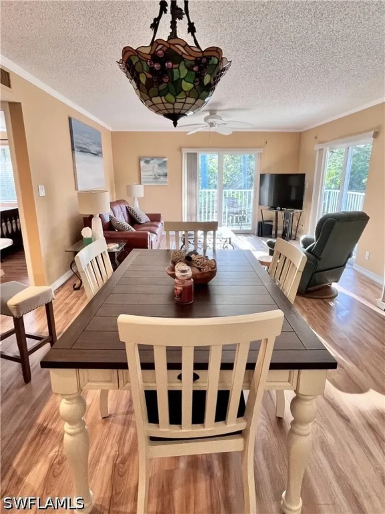 256 Palm Drive Naples FL 34112