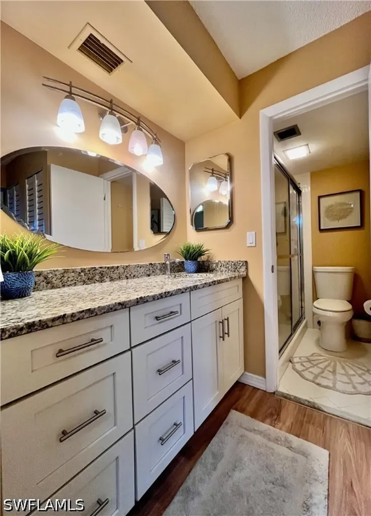 256 Palm Drive Naples FL 34112