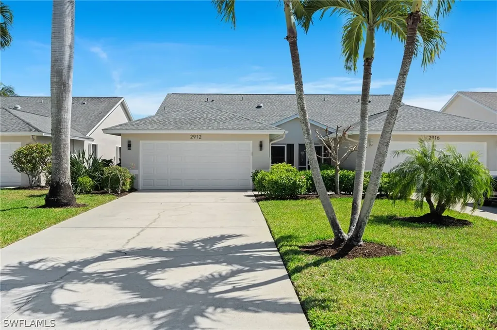 2912 W Crown Pointe Boulevard Naples FL 34112