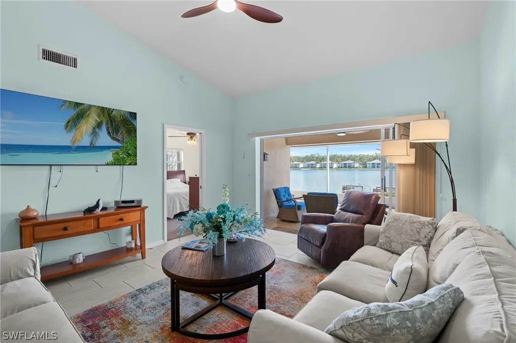 2912 W Crown Pointe Boulevard Naples FL 34112