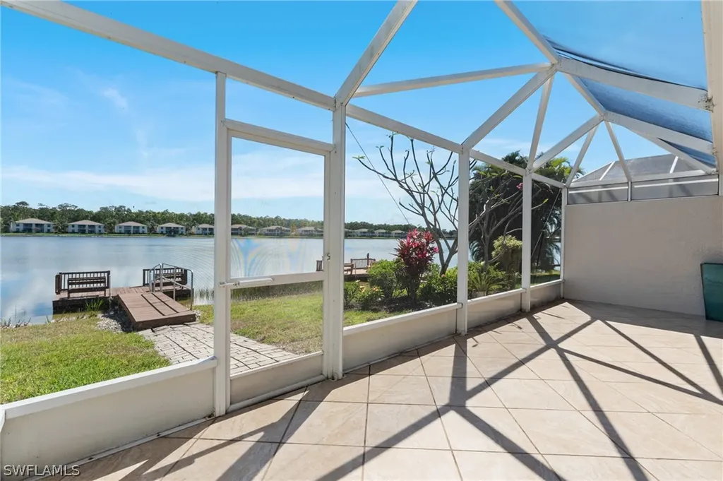 2912 W Crown Pointe Boulevard Naples FL 34112