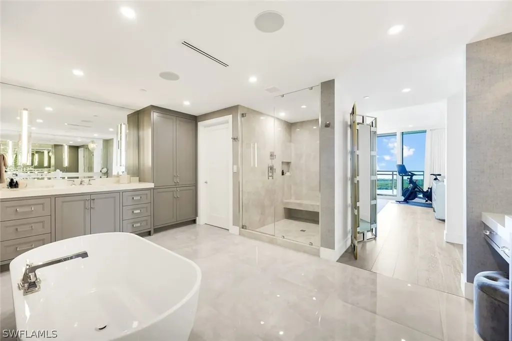 13935 Old Coast Road Naples FL 34110