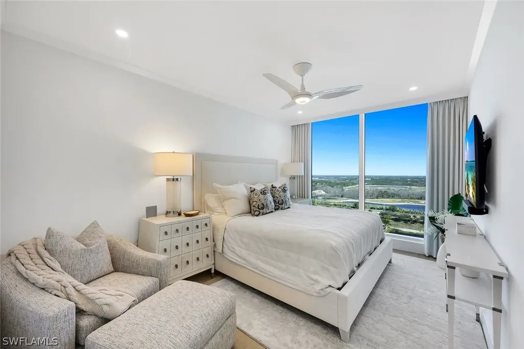 13935 Old Coast Road Naples FL 34110