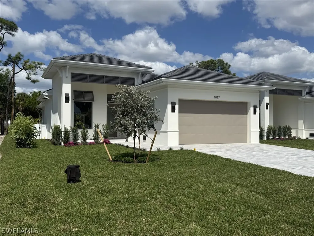 1017 Frank Whiteman Boulevard Naples FL 34103
