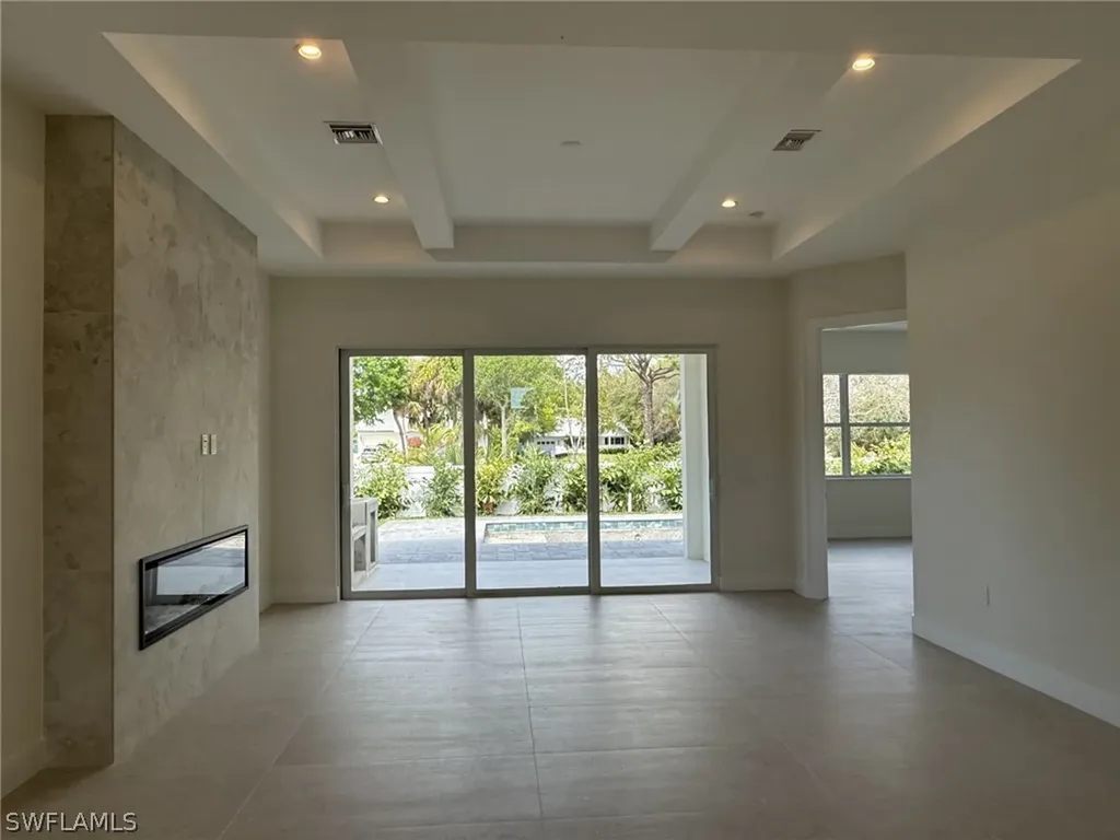 1017 Frank Whiteman Boulevard Naples FL 34103