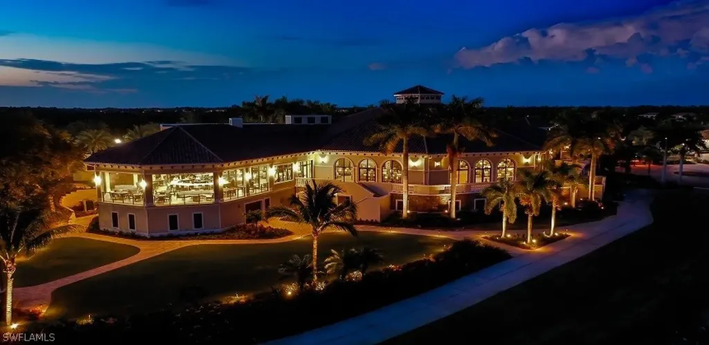10044 Siesta Bay Drive Naples FL 34120