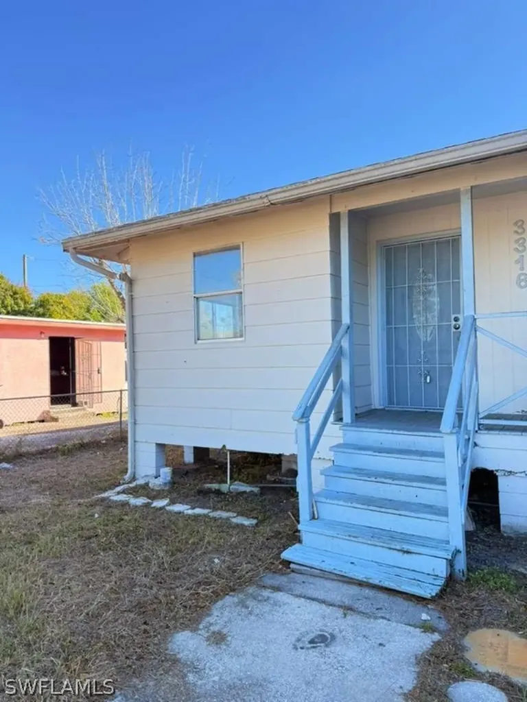 3316 Armstrong Court Fort Myers FL 33916