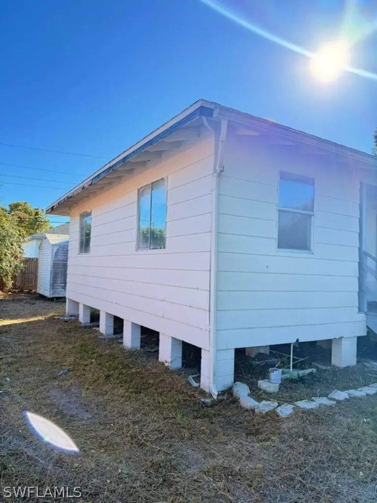 3316 Armstrong Court Fort Myers FL 33916