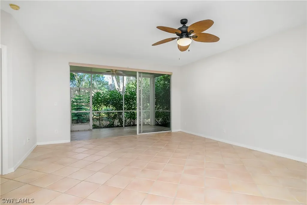 3785 Fieldstone Boulevard Naples FL 34109