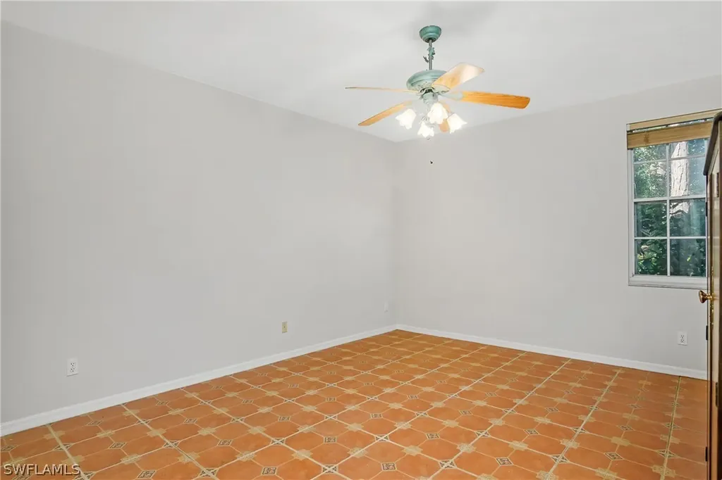 3785 Fieldstone Boulevard Naples FL 34109