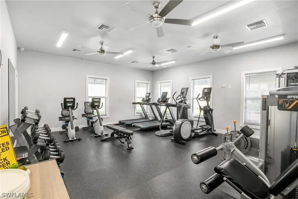 3785 Fieldstone Boulevard Naples FL 34109