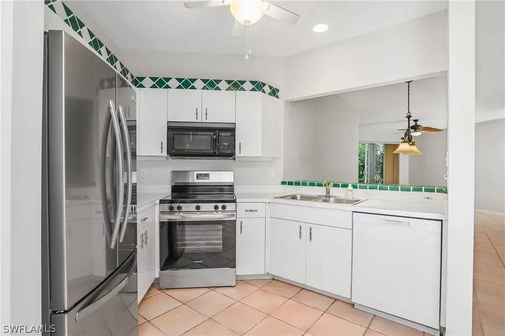 3785 Fieldstone Boulevard Naples FL 34109