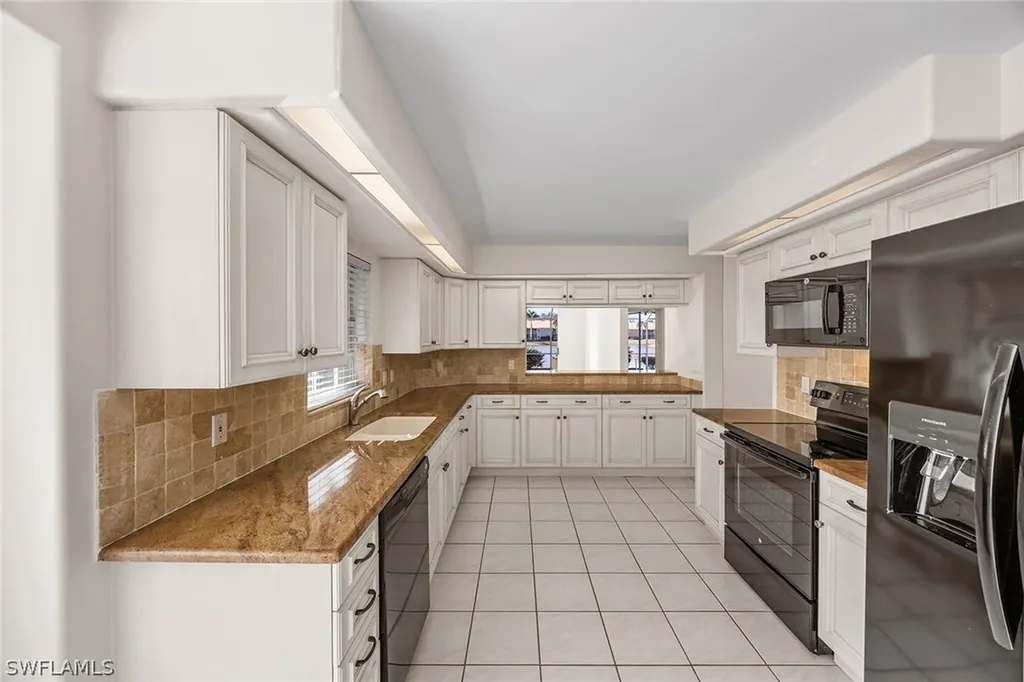 13090 Southampton Drive Bonita Springs FL 34135