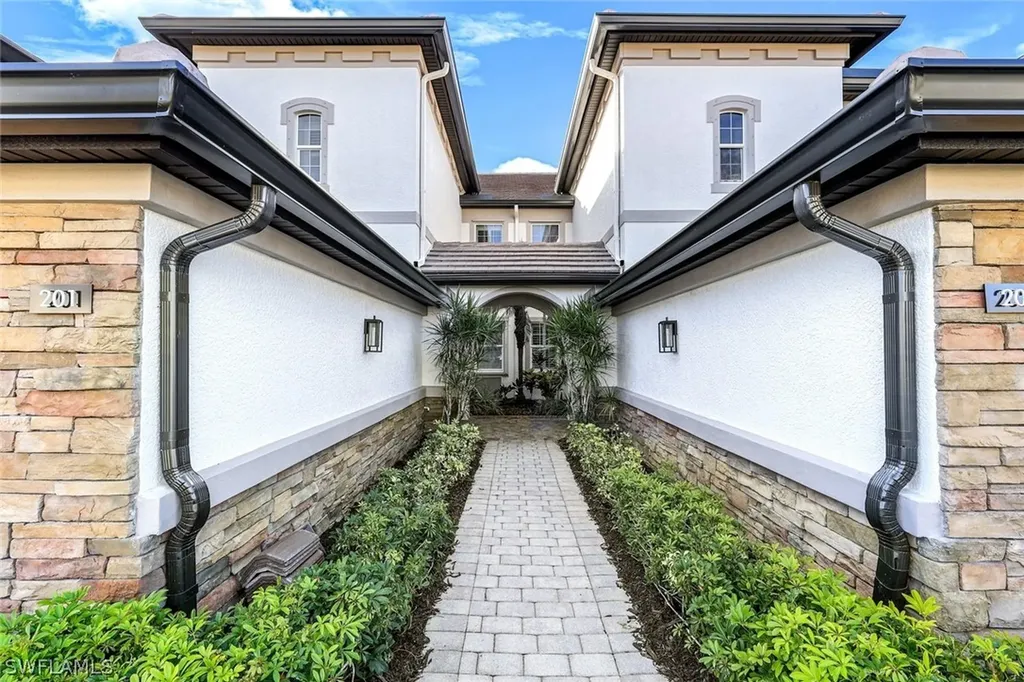 9509 Ironstone Terrace Naples FL 34120
