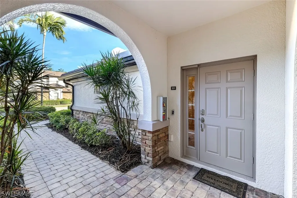 9509 Ironstone Terrace Naples FL 34120