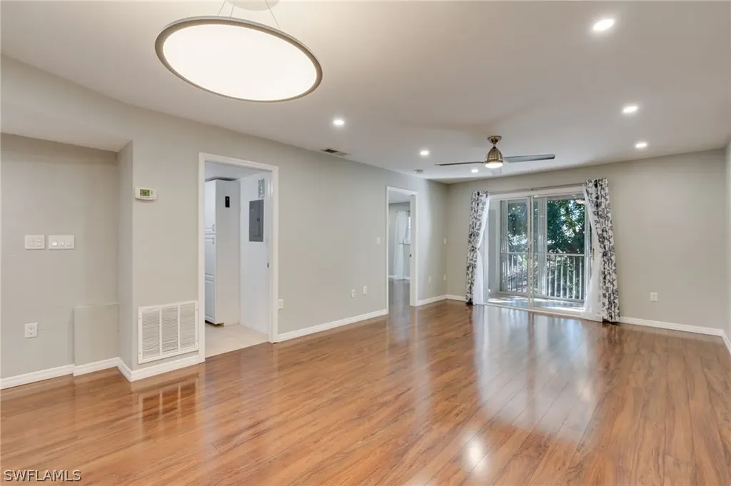 2370 Naples Trace Circle Naples FL 34109