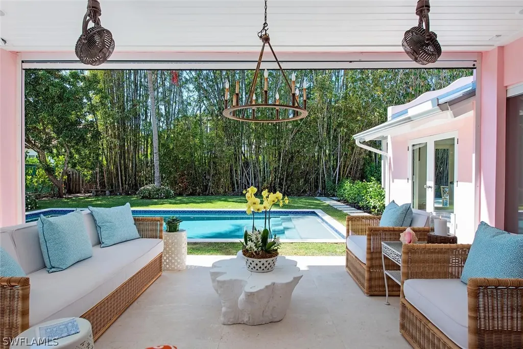 4875 Whispering Pine Way Naples FL 34103