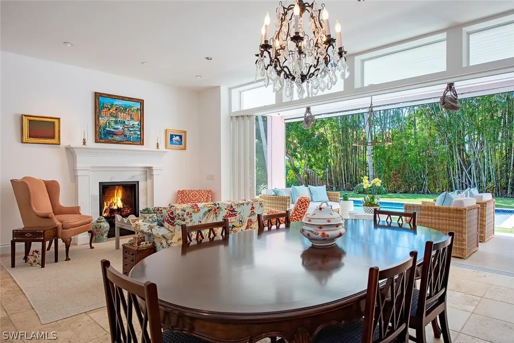 4875 Whispering Pine Way Naples FL 34103
