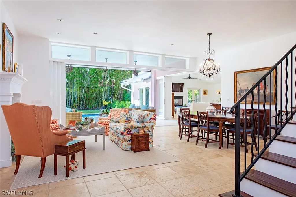 4875 Whispering Pine Way Naples FL 34103