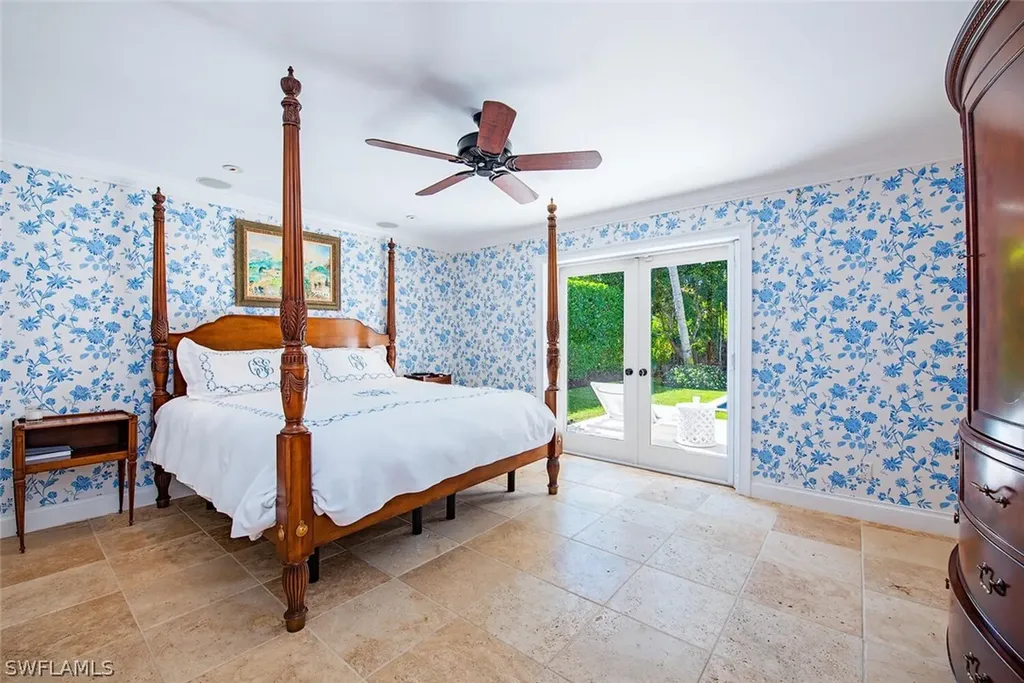 4875 Whispering Pine Way Naples FL 34103