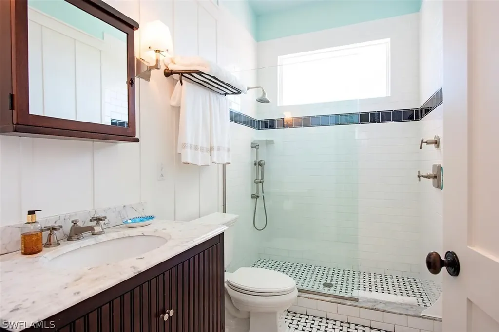 4875 Whispering Pine Way Naples FL 34103