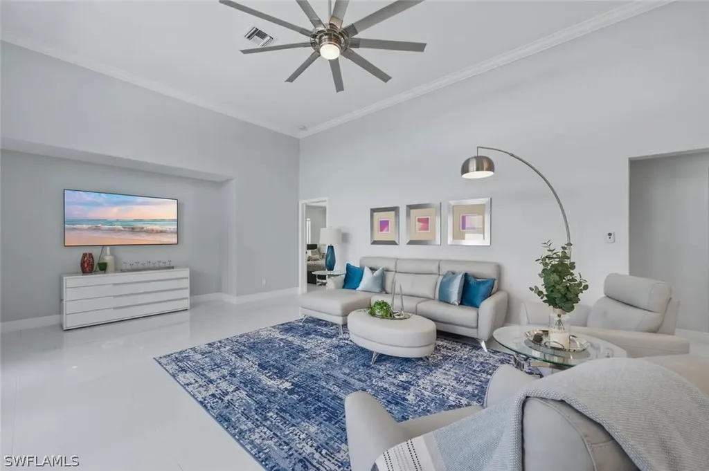 1520 Oakes Boulevard Naples FL 34119