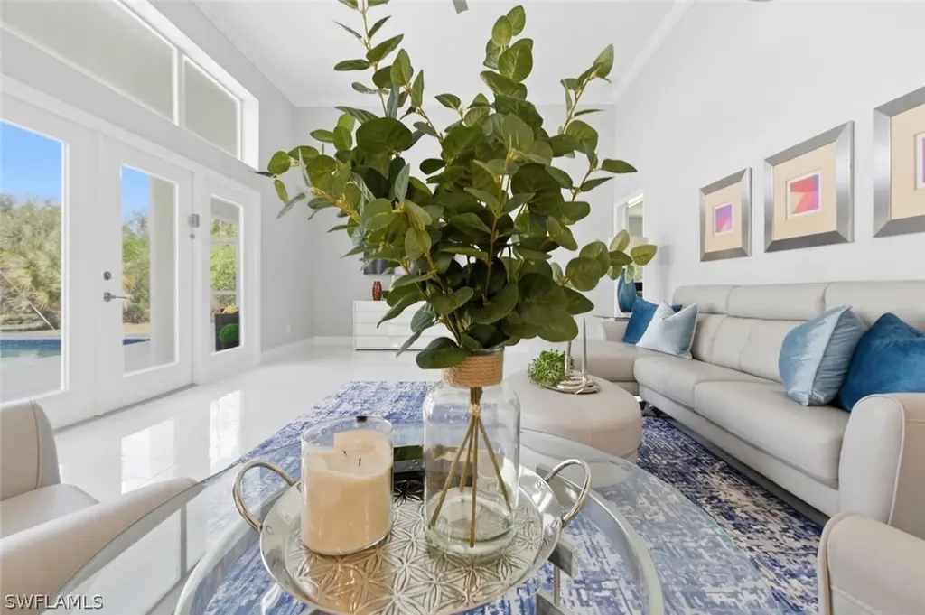1520 Oakes Boulevard Naples FL 34119