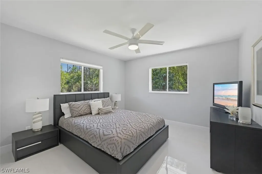 1520 Oakes Boulevard Naples FL 34119