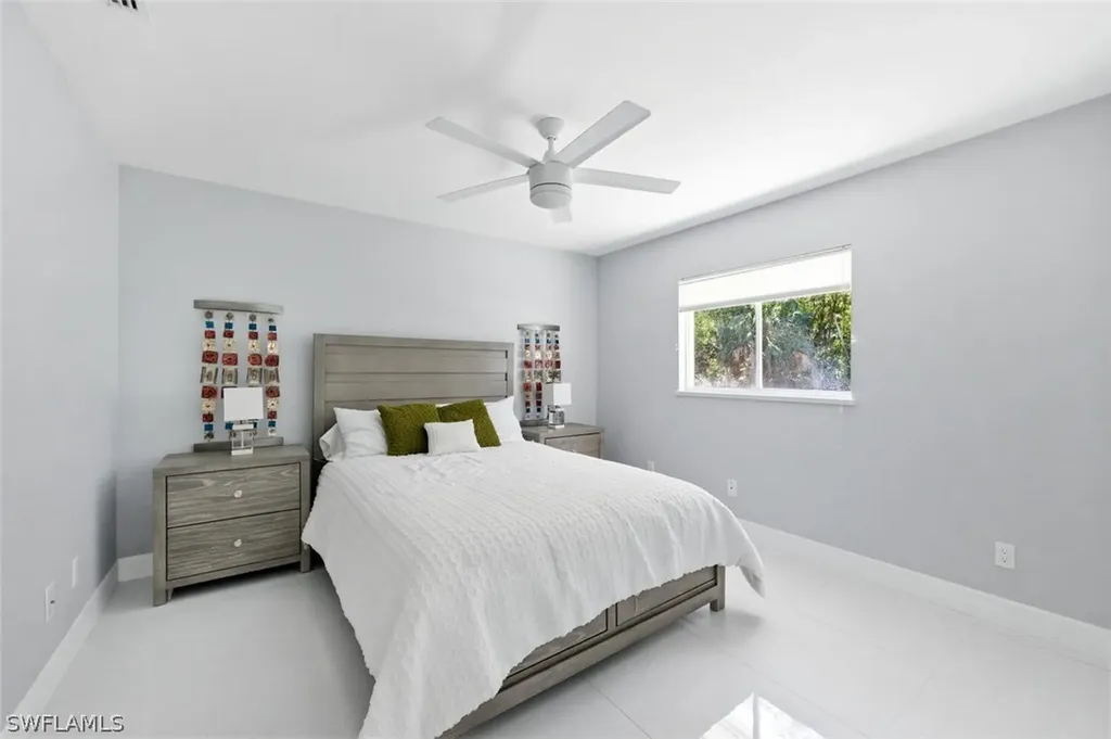 1520 Oakes Boulevard Naples FL 34119
