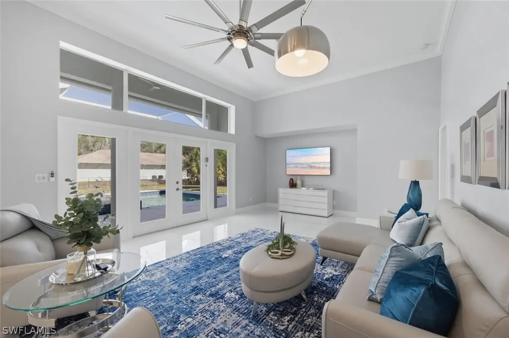 1520 Oakes Boulevard Naples FL 34119
