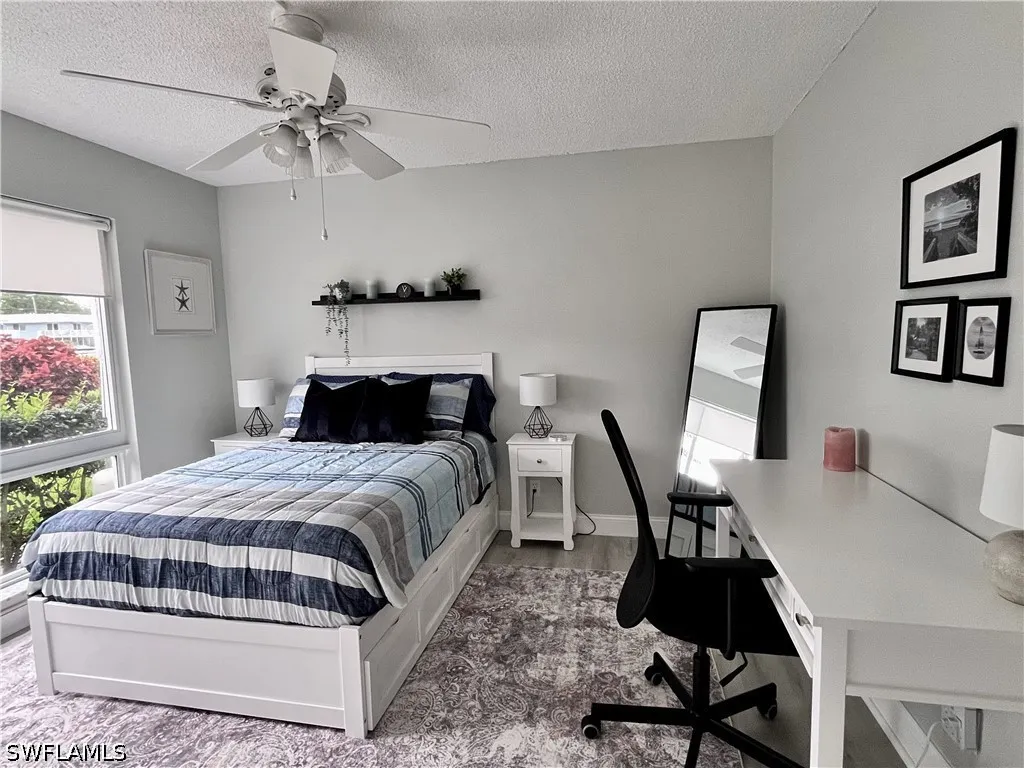 209 Palm Drive Naples FL 34112