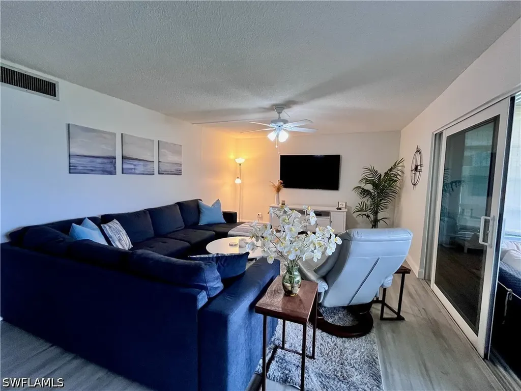 209 Palm Drive Naples FL 34112
